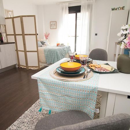 C80 - Rustic Chic Studio Downtown Malaga Ngoại thất bức ảnh